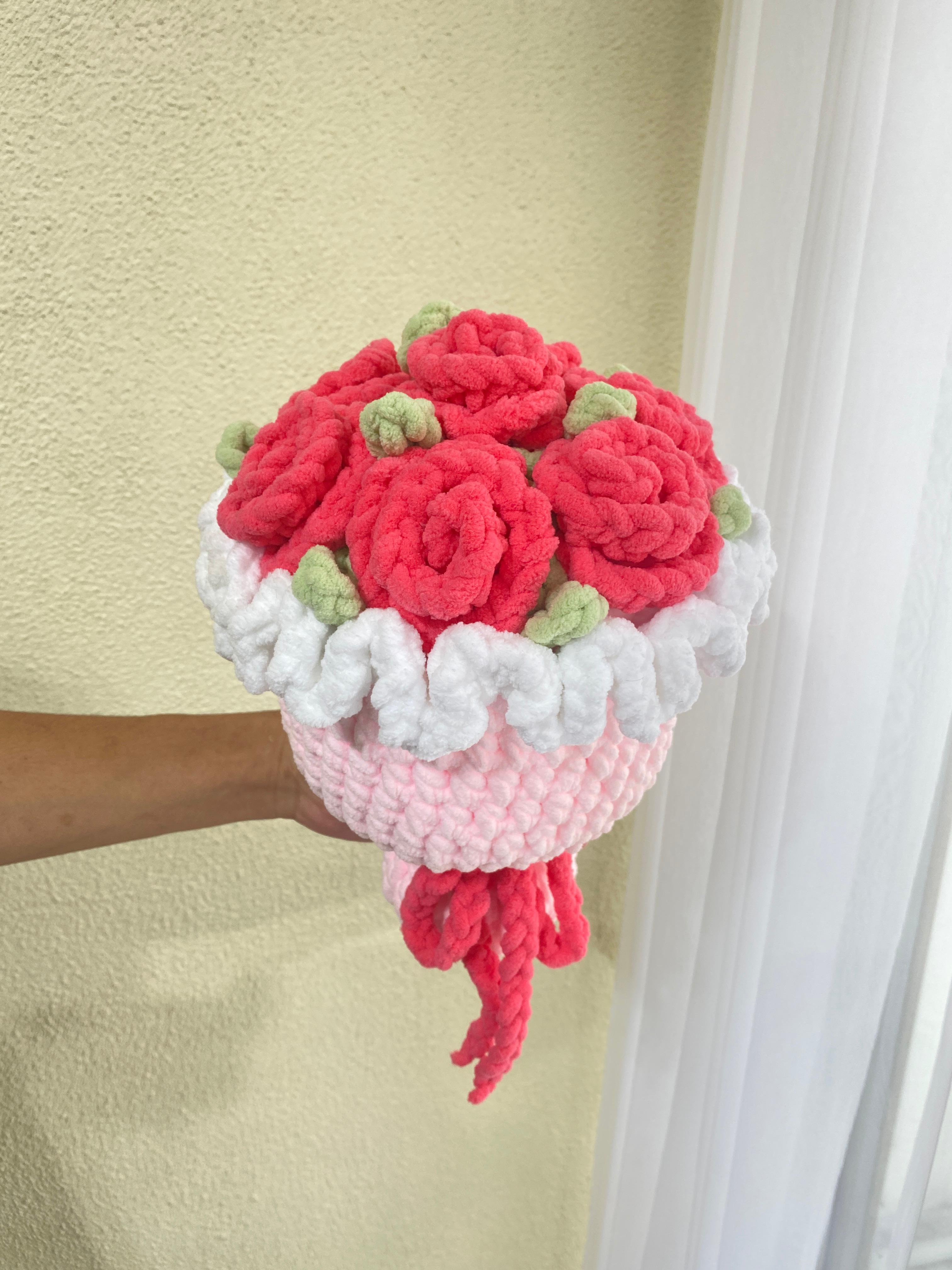 Crochet flowers bouquet pink