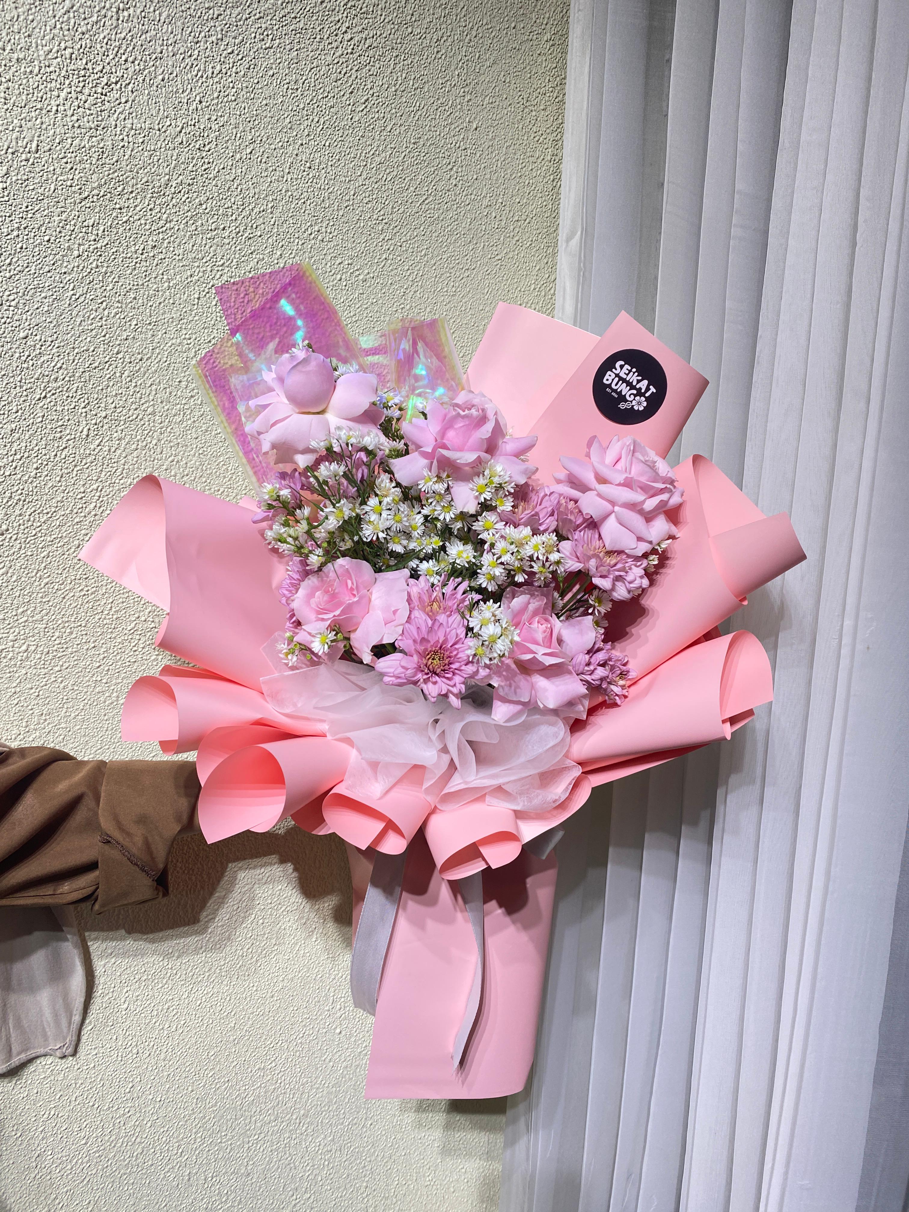 Pinkish Bouquet