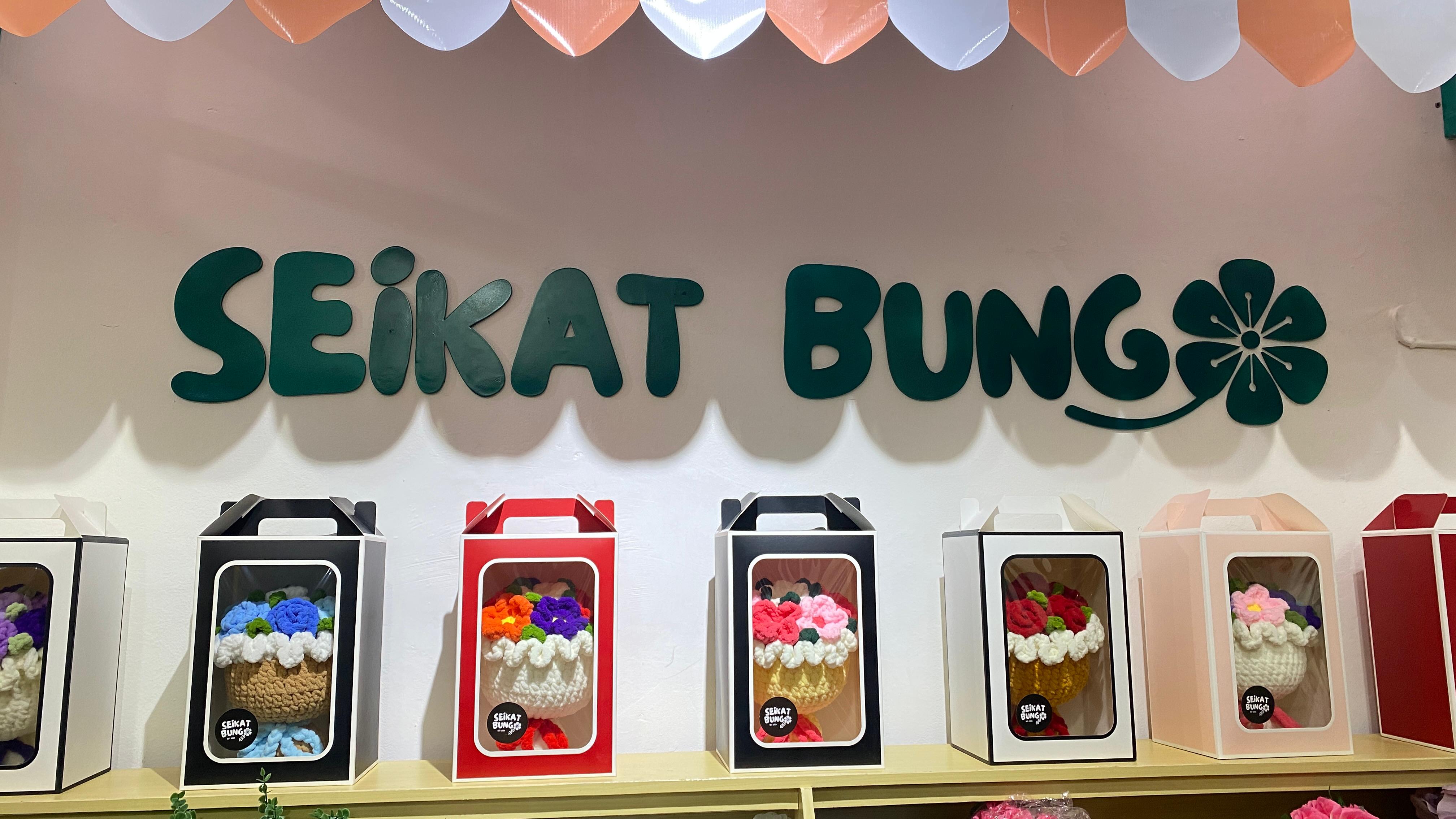 Crochet Fowers Bouquet (All Colors)