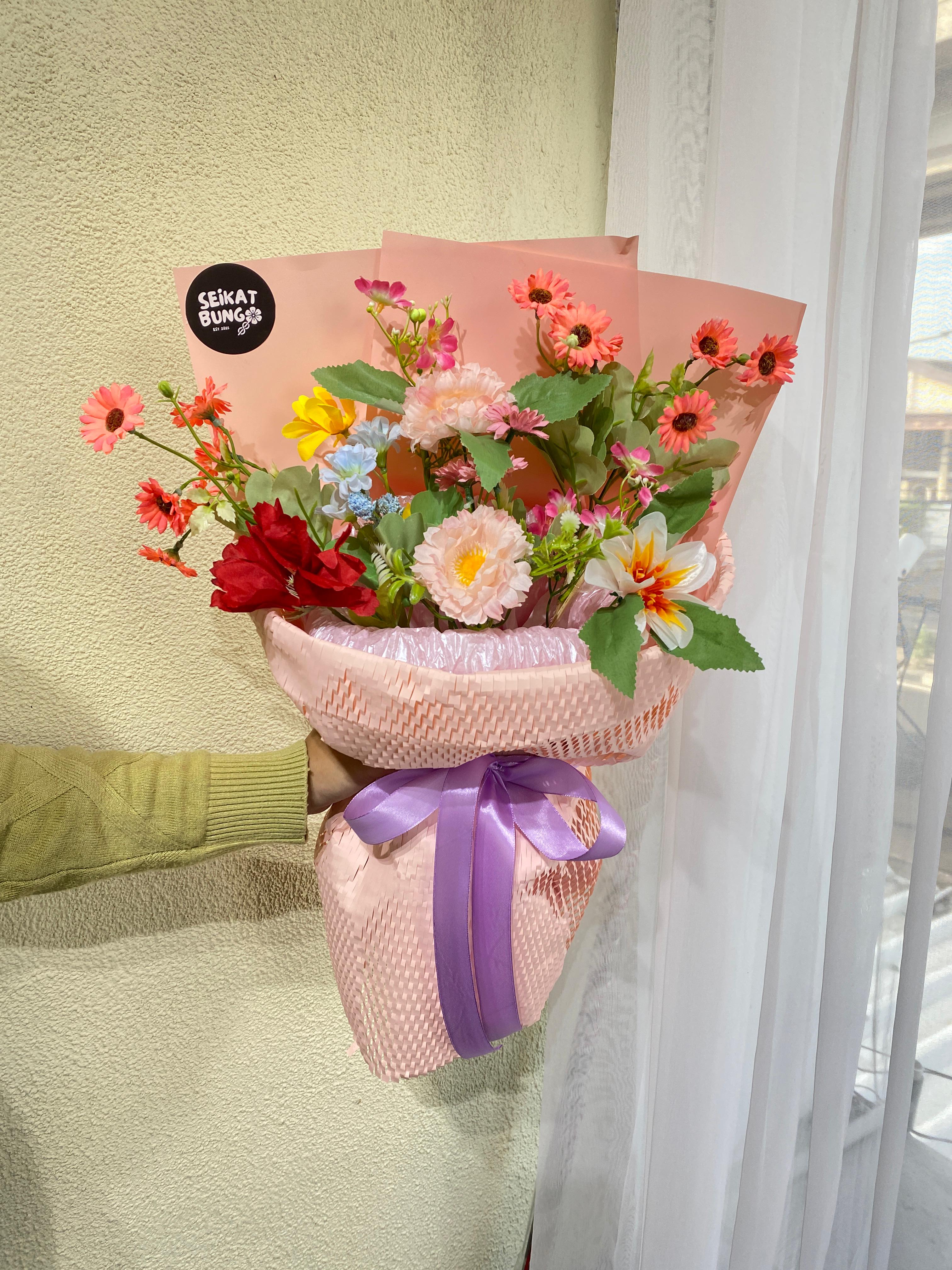Thistie Bouquet
