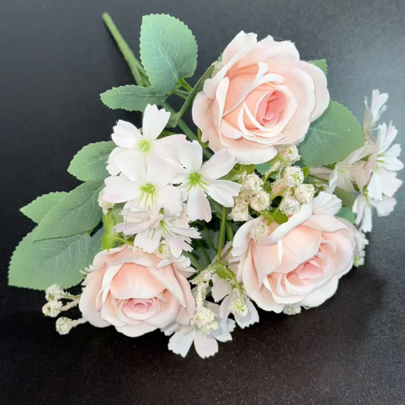 BKT 1018 Cream